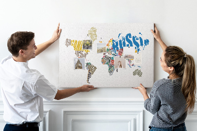 Nástěnka Mapa světa s názvy zemí.
