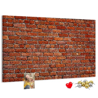 Nástěnka Cihlová zeď v teplých odstínech.