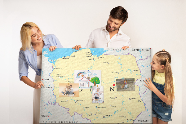 Korková nástěnka Mapa Polska s vyznačenou Varšavou