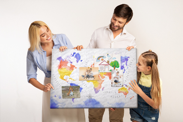 Nástěnka Barevná mapa světa ve stylu akvarelu