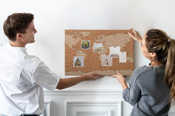 Fětská nástěnka Mapa světa na korkové tabuli
