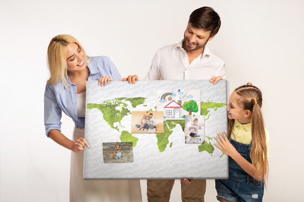 Korková nástěnka Zelená mapa světa s efektem akvarelu
