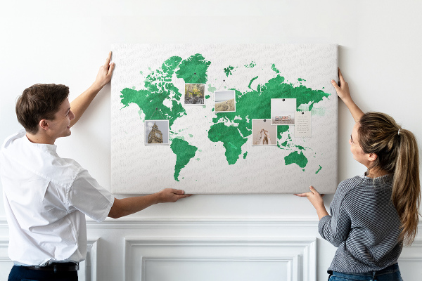 Korková nástěnka Zelená akvarelová mapa světa