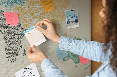 Nástěnka Mapa světa slovy a barvami