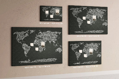 Korková nástěnka Mapa světa v textové podobě.