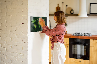 Magnetická tabule na zeď v designu travnaté mapy světa