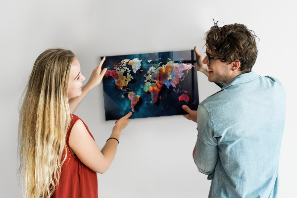 Magnetická tabule na zeď s motivem abstraktní mapy