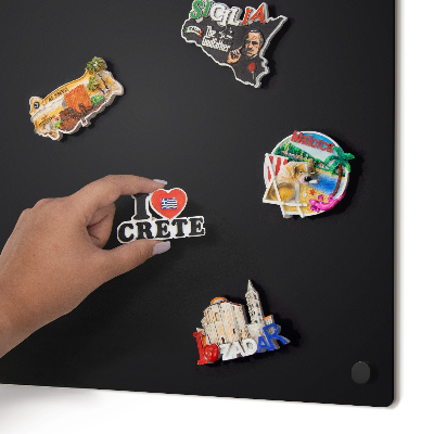 Magnetická tabule na magnety z dovolené