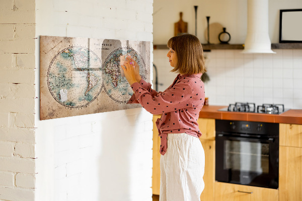 Magnetická psací tabule Mapa světa s prostorem pro fotografie