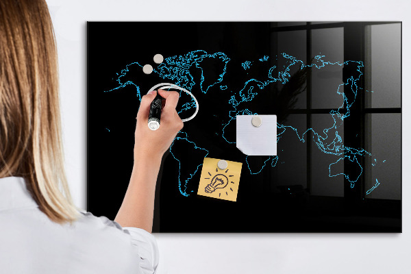 Popisovatelná magnetická tabule Mapa světa s místy, kde se daly pořídit fotografie