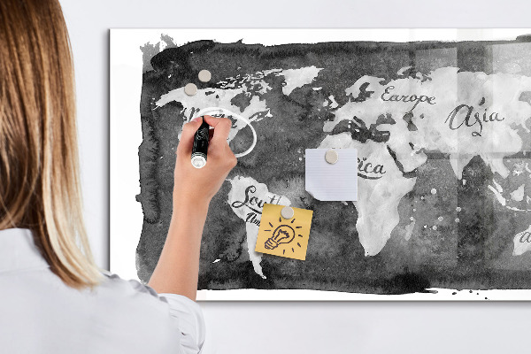 Popisovatelná magnetická tabule Mapa světa s místy, kde se daly pořídit fotografie