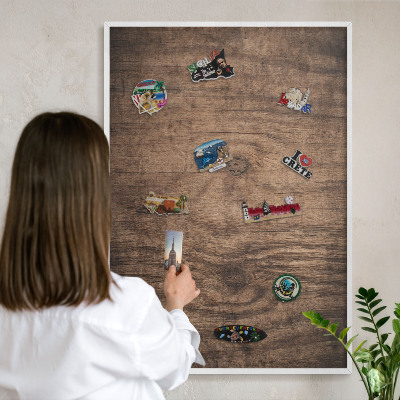 Kovové tabule na magnety bílý rám Dřevěná textura