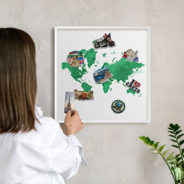 Nástěnky na magnety v bílém rámu Zelená mapa