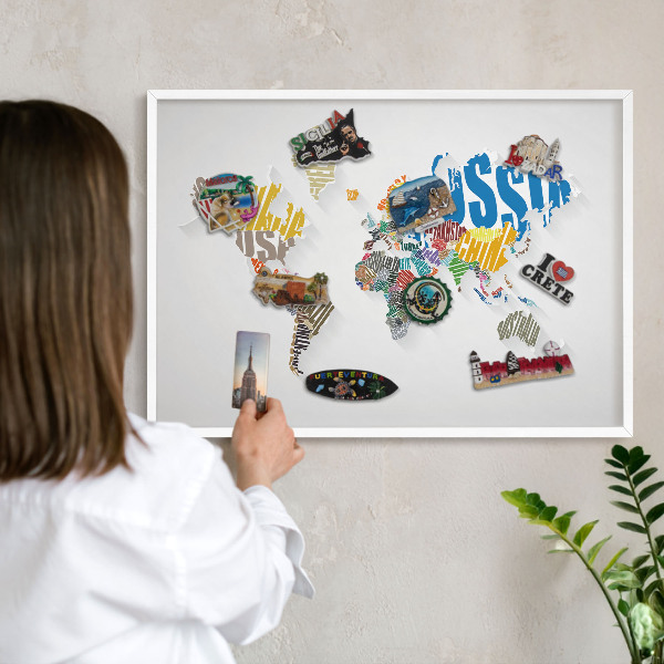 Nástěnky na magnety v bílém rámu Barevná mapa