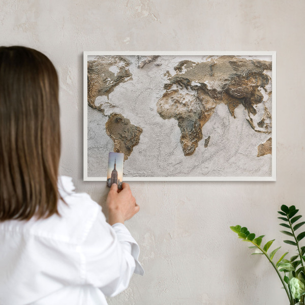 Nástěnky na magnety v bílém rámu Reliéfní mapa