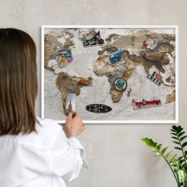 Nástěnky na magnety v bílém rámu Reliéfní mapa