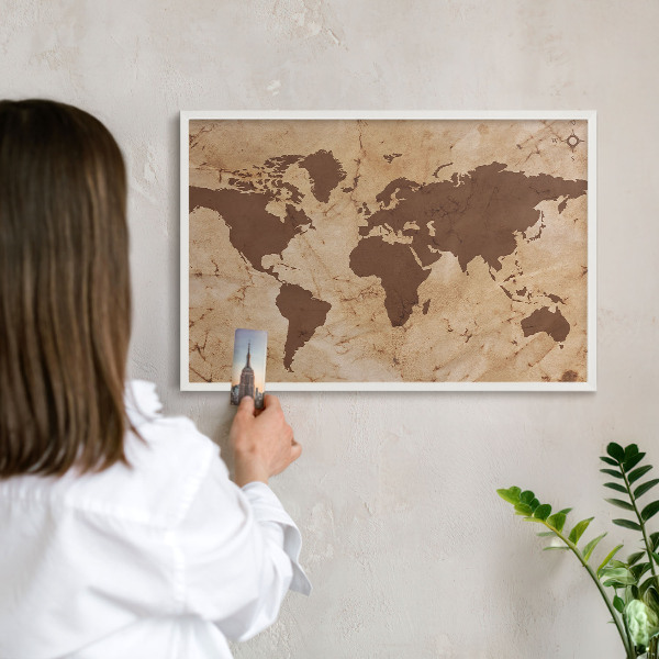 Nástěnky na magnety v bílém rámu Mapa světa