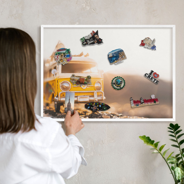 Nástěnky na magnety v bílém rámu Retro cestování
