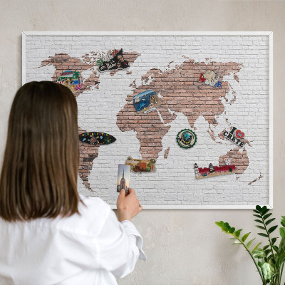 Kovové tabule na magnety bílý rám Mapa cihel