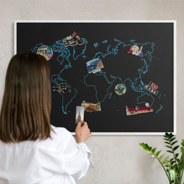 Kovové tabule na magnety bílý rám Mapa světa