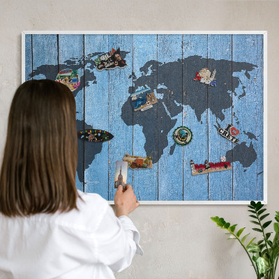 Nástěnky na magnety v bílém rámu Mapa světa