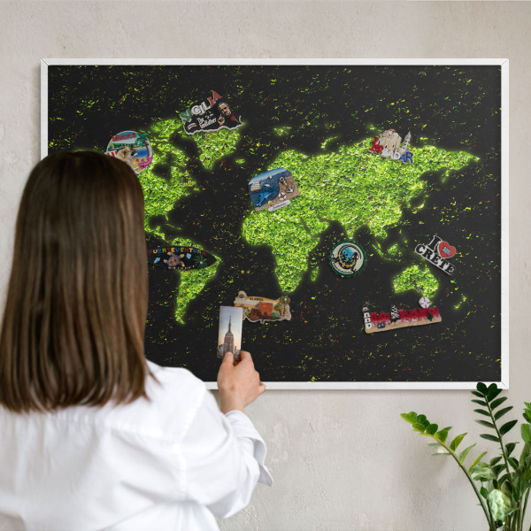 Nástěnky na magnety v bílém rámu Zelená mapa