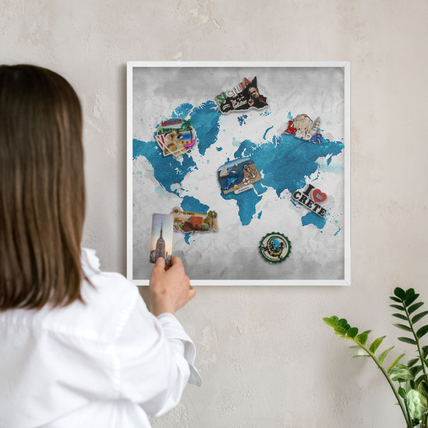 Nástěnky na magnety v bílém rámu Akvarelová mapa