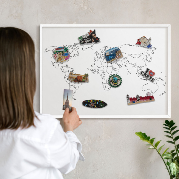 Nástěnky na magnety v bílém rámu Vrstevnicová mapa
