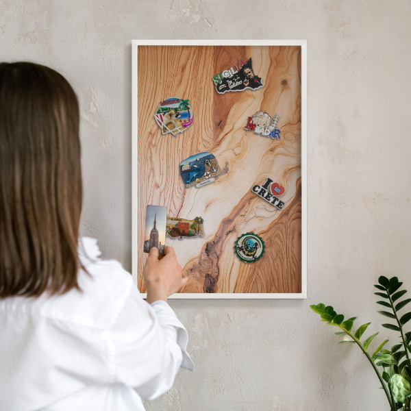 Nástěnky na magnety v bílém rámu Dřevěná textura