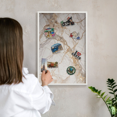 Kovové tabule na magnety bílý rám Mramorová elegance