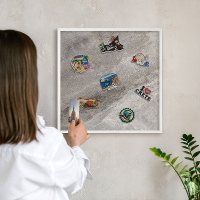 Nástěnky na magnety v bílém rámu Kamenná textura