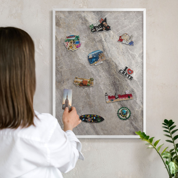 Nástěnky na magnety v bílém rámu Kamenná textura