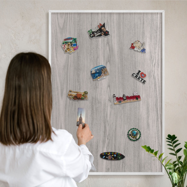 Kovové tabule na magnety bílý rám Dřevěná textura