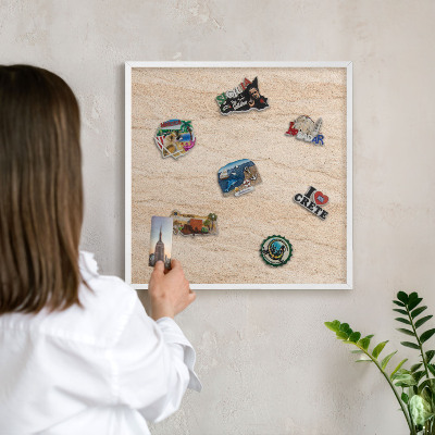 Kovové tabule na magnety bílý rám Přirozená elegance