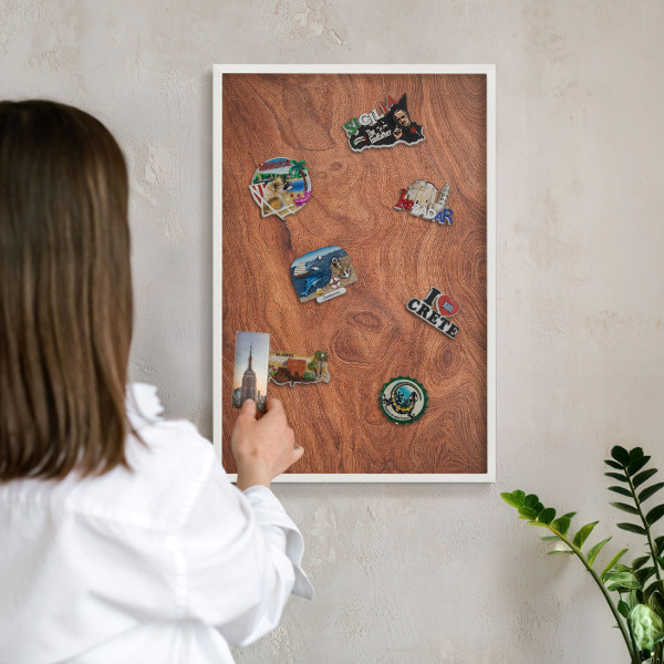 Kovové tabule na magnety bílý rám Dřevěná textura