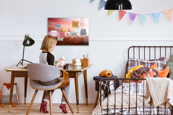 Popisovatelná magnetická tabule Kreativní prostor pro prezentaci fotografií