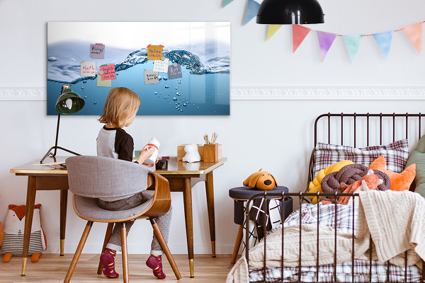 Magnetická psací tabule Vodní pozadí s fotografiemi a doplňky