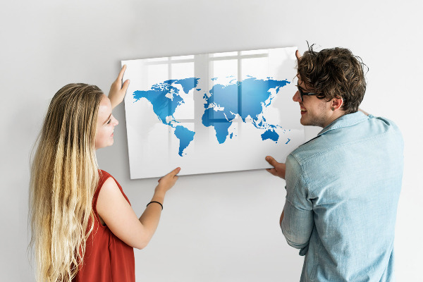 Popisovatelná magnetická tabule Mapa světa s místy, kde se daly pořídit fotografie