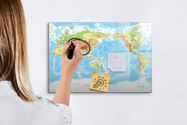 Popisovatelná magnetická tabule Mapa světa s fotografiemi a příslušenstvím