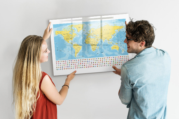 Popisovatelná magnetická tabule Mapa světa pro personalizaci a vzpomínky