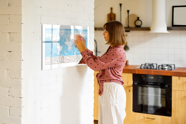 Popisovatelná magnetická tabule Mapa světa s místy k označení