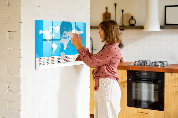 Popisovatelná magnetická tabule Mapa světa s místy, kde se daly pořídit fotografie