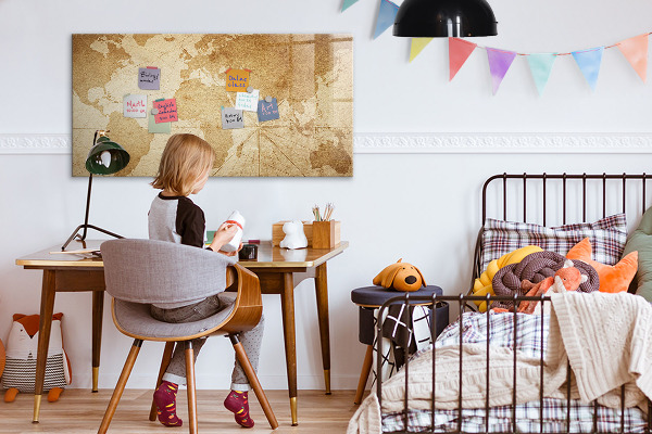 Popisovatelná magnetická tabule Mapa vzpomínek s dalším příslušenstvím