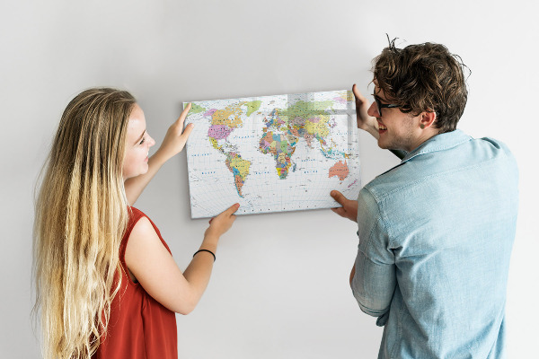 Magnetická psací tabule Mapa světa s osobními fotografiemi