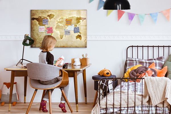 Popisovatelná magnetická tabule Mapa světa s osobními vzpomínkami