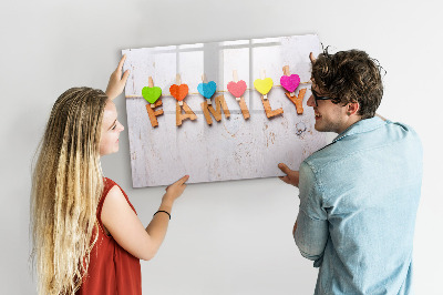 Popisovatelná magnetická tabule Barevné vzpomínky na šňůře fotografií