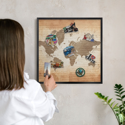 Ozdobné tabule na magnety v černém rámu Mapa světa