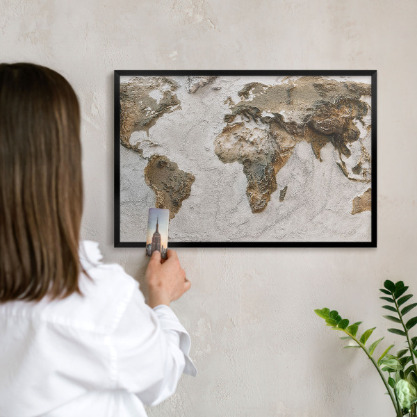 Ozdobné tabule na magnety v černém rámu Reliéfní mapa
