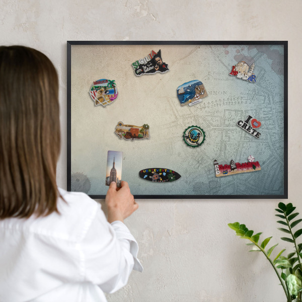 Tabule na magnety v rámech černé barvy Stará mapa