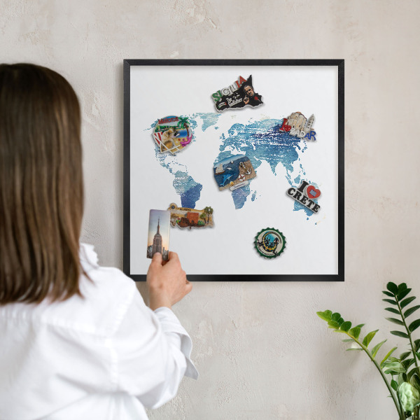 Ozdobné tabule na magnety v černém rámu Akvarelová mapa